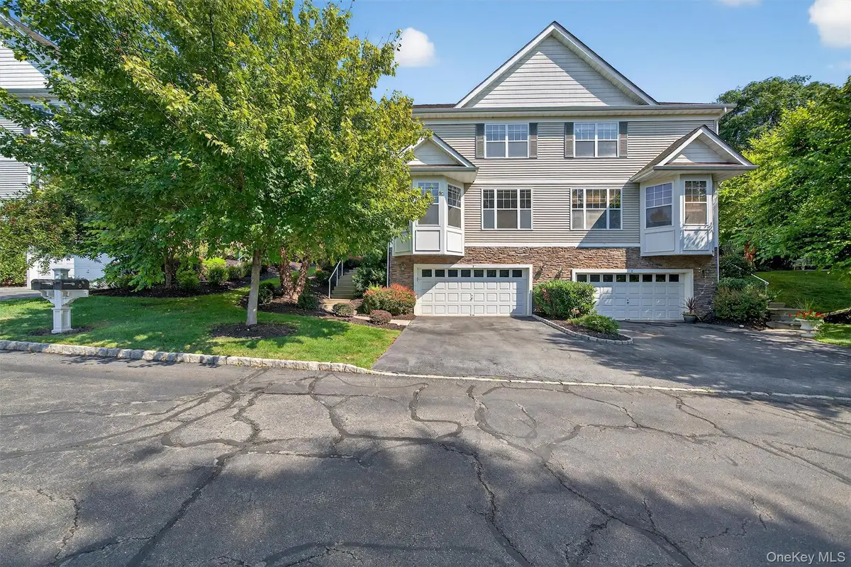 8 Green Court, Middletown, NY 10940 - #1