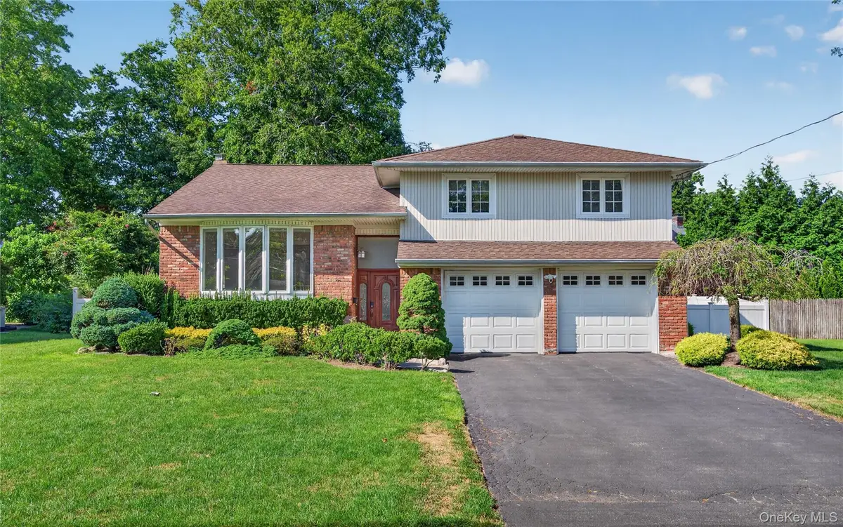 78 Sugar Maple Drive, Roslyn, NY 11576 - #1