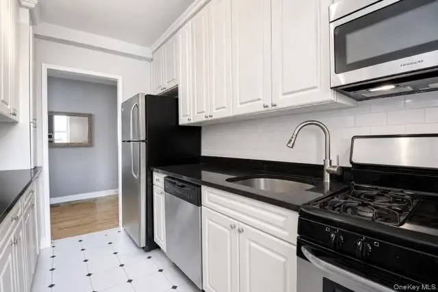 5620 Netherland Avenue #5D, Bronx, NY 10471 - #3