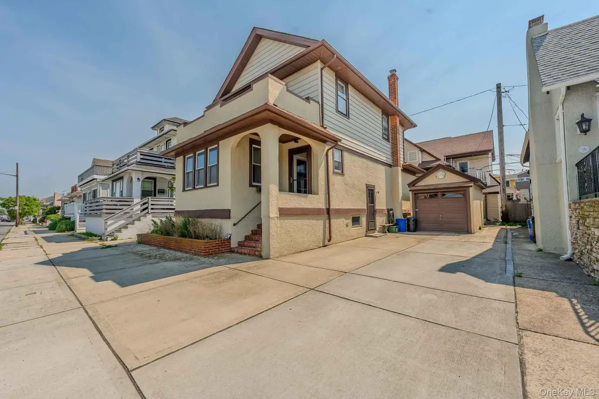 124 Roosevelt Boulevard, Long Beach, NY 11561 - #1