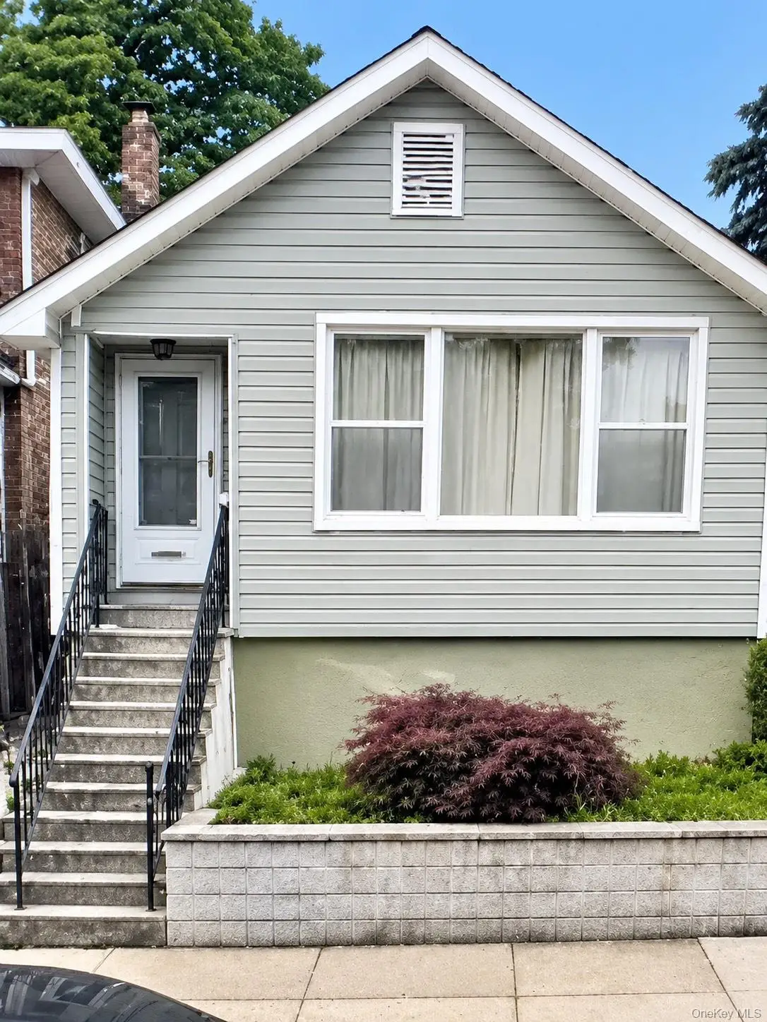 1519 Gillespie Avenue, Bronx, NY 10461 - #1