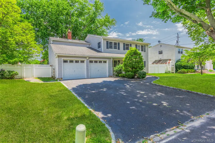 23 Babcock Avenue, Ronkonkoma, NY 11779 - #2