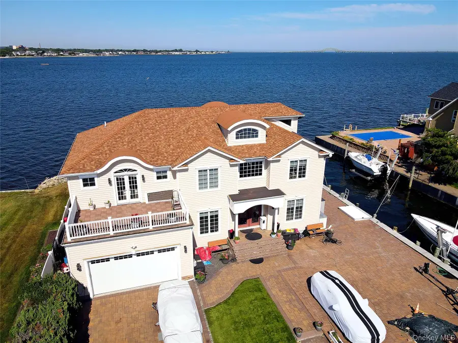 75 Yacht Club Road, Babylon, NY 11702 - #2