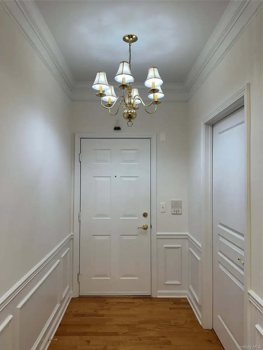 28 N De Baun Avenue #201, Suffern, NY 10901 - #3