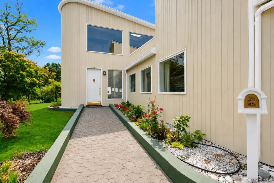 23 Wildwood Lane, Greenvale, NY 11548 - #3