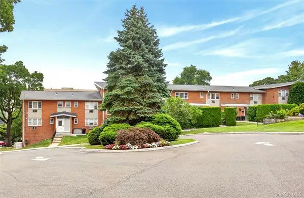 671 Pelham Road #D9, New Rochelle, NY 10805