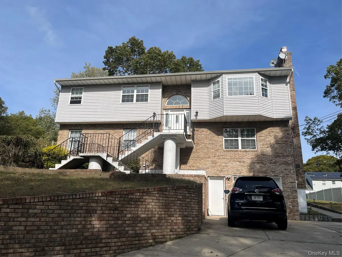 39 Elder Avenue, Farmingville, NY 11738 - #1