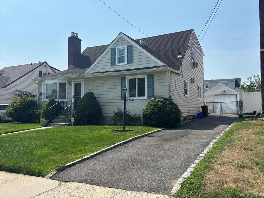 1054 Highland Street, Baldwin, NY 11510 - #2