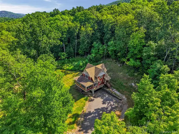 248 Bellvale Lakes Road, Warwick, NY 10990