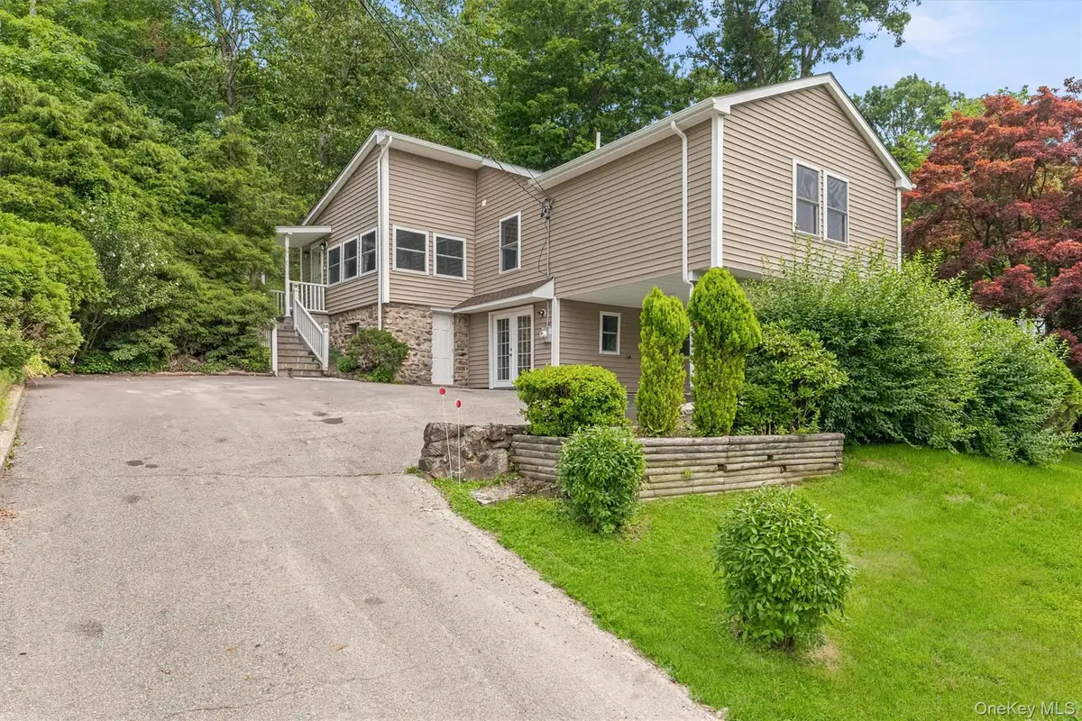 4 Narcissus Drive, Mahopac, NY 10541 - #1