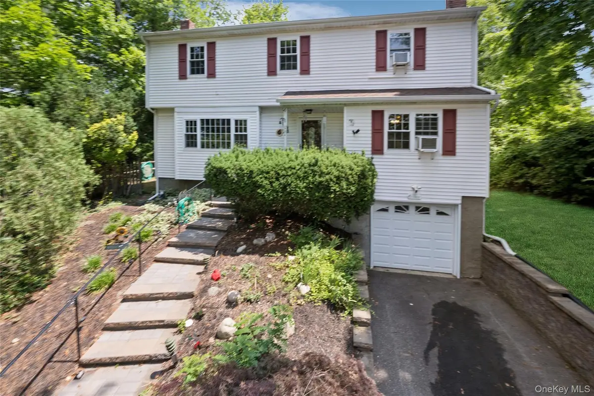 49 Old Town Lane, Huntington, NY 11743 - #1