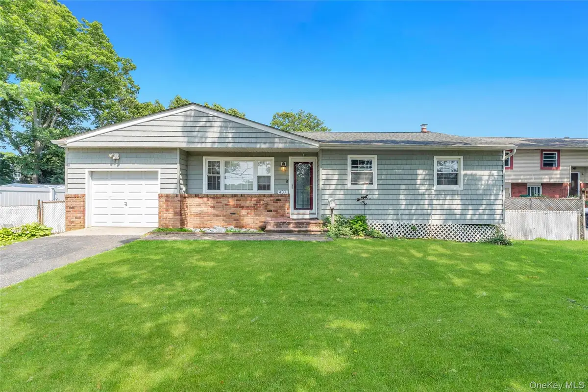 437 Commack Road, Islip, NY 11751 - #1