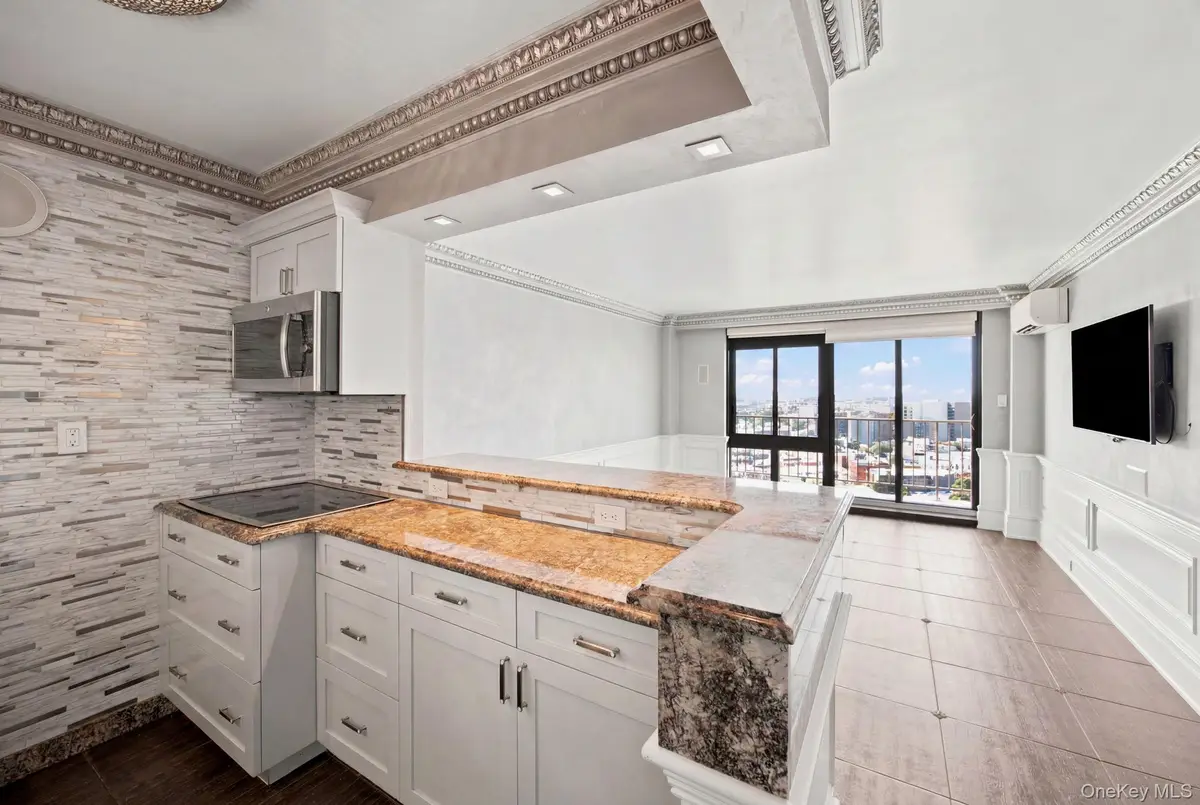 25-40 Shore Boulevard, Astoria, NY 11102 - #1