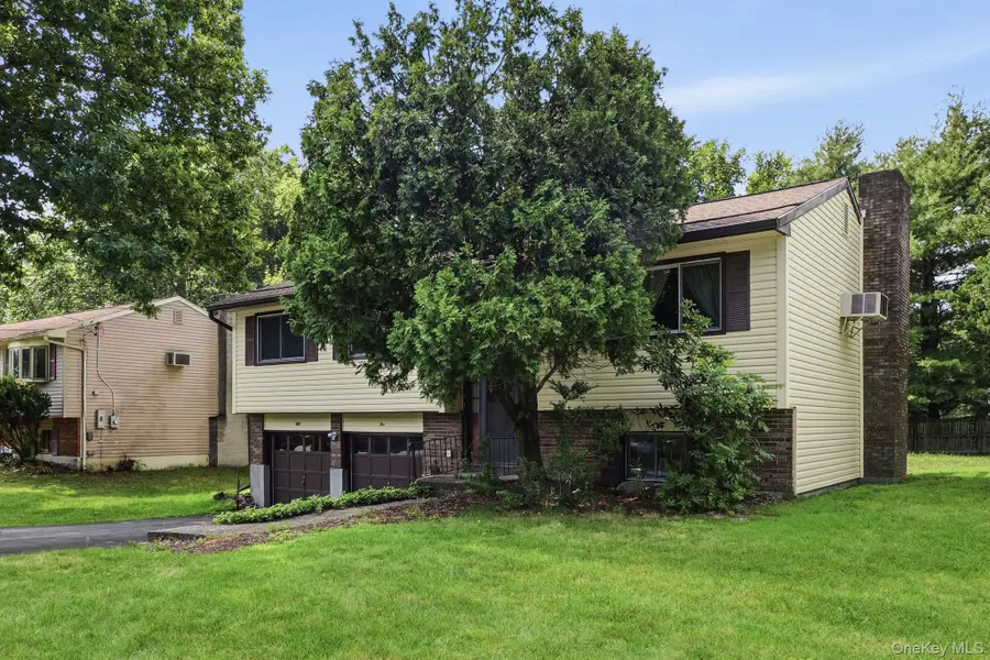 55 Sutton Park Road, Poughkeepsie, NY 12603 - #2