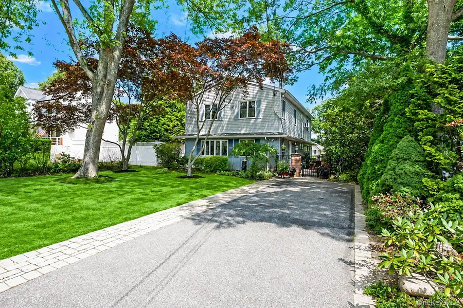 45 Reeves Road, Center Moriches, NY 11934 - #2