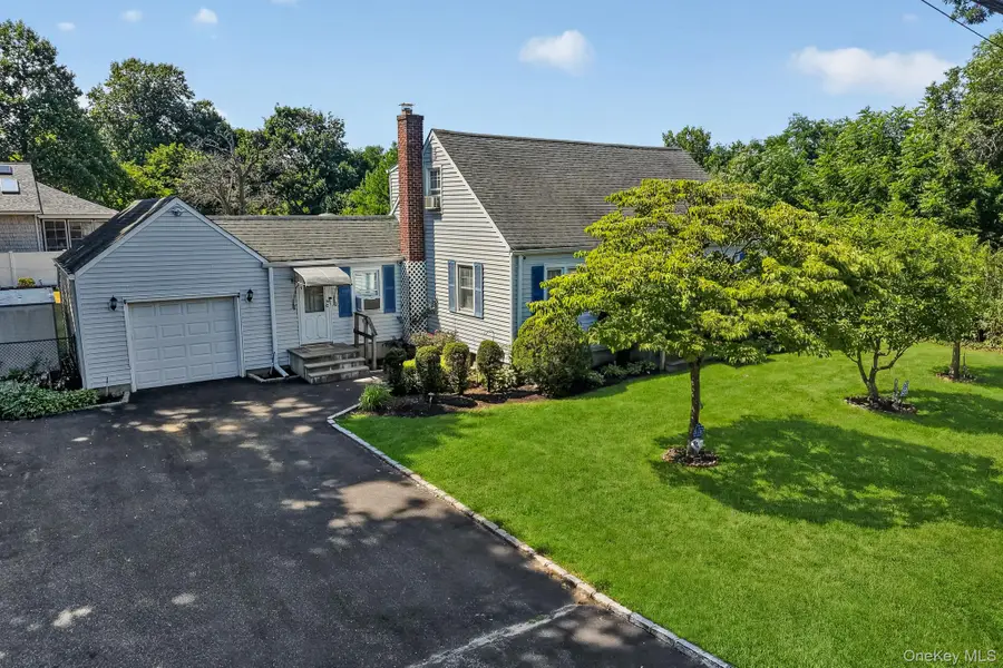 1547 Walt Whitman Road, Melville, NY 11747 - #2