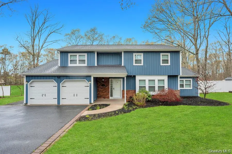 10 Ramblewood Road, Ridge, NY 11961 - #3