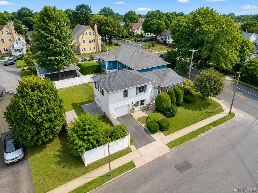 3 Soundview Street, New Rochelle, NY 10805 - #2