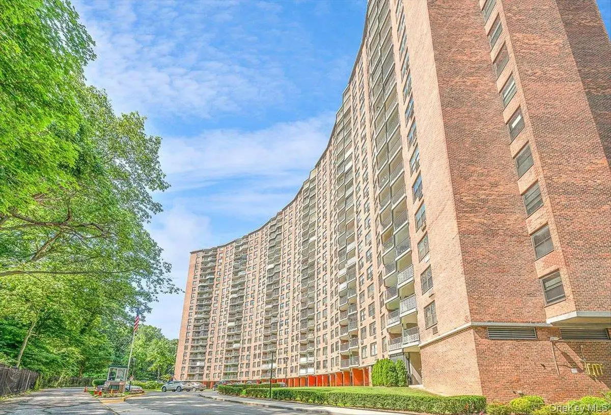 90-60 Union Turnpike #1E, Glendale, NY 11385 - #1