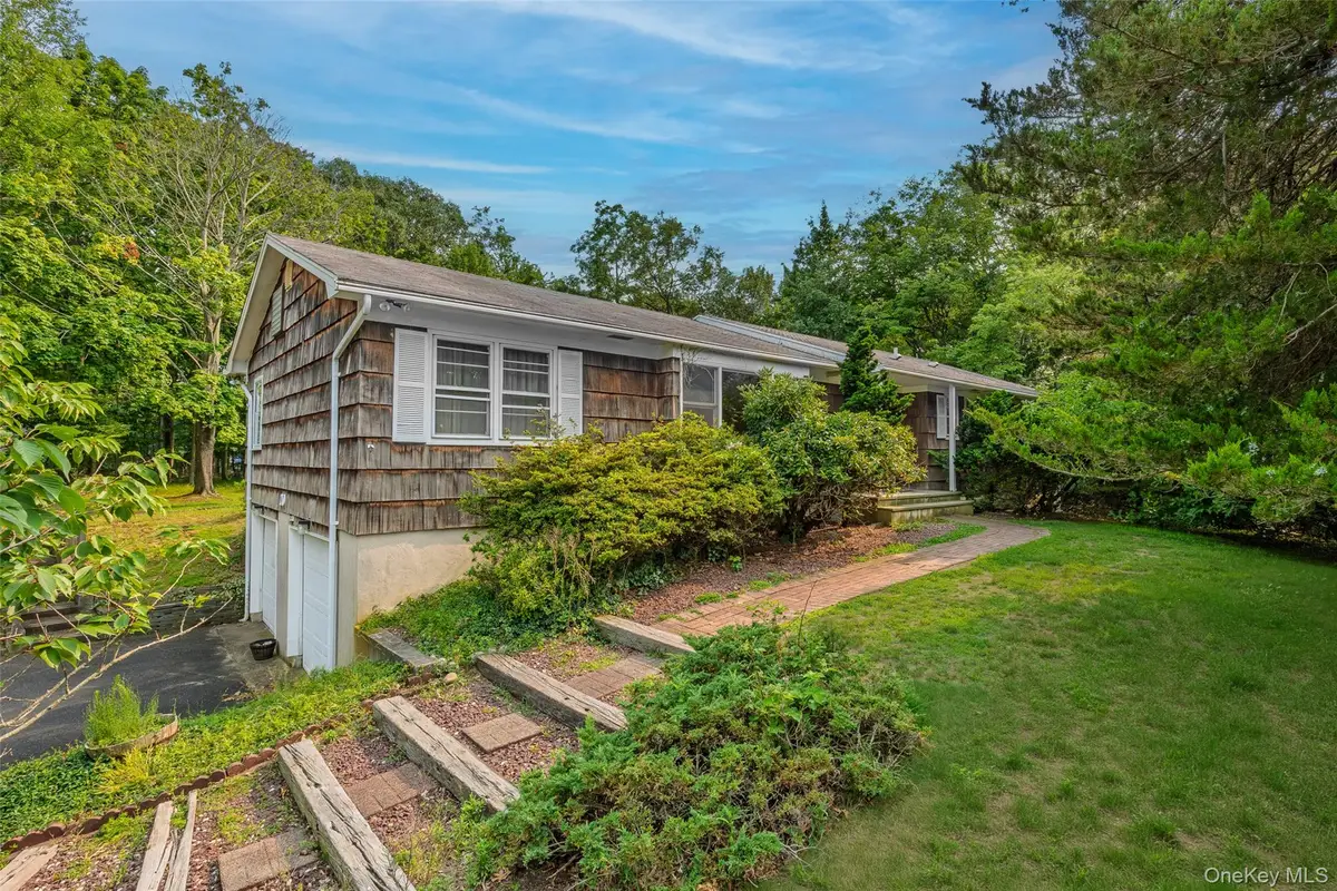 20 Audubon Gate, Miller Place, NY 11764 - #1