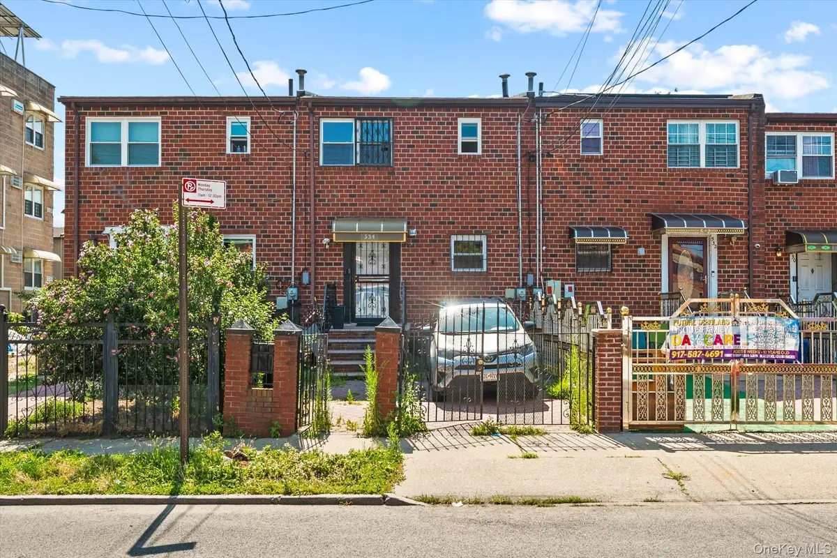 534 Warwick Street, Brooklyn, NY 11207 - #1