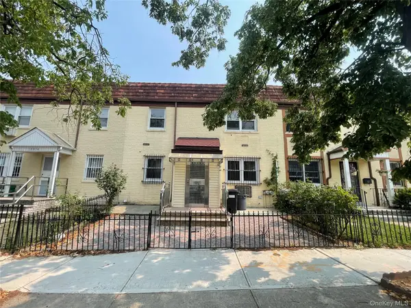 10852 63rd Road, Forest Hills, NY 11375