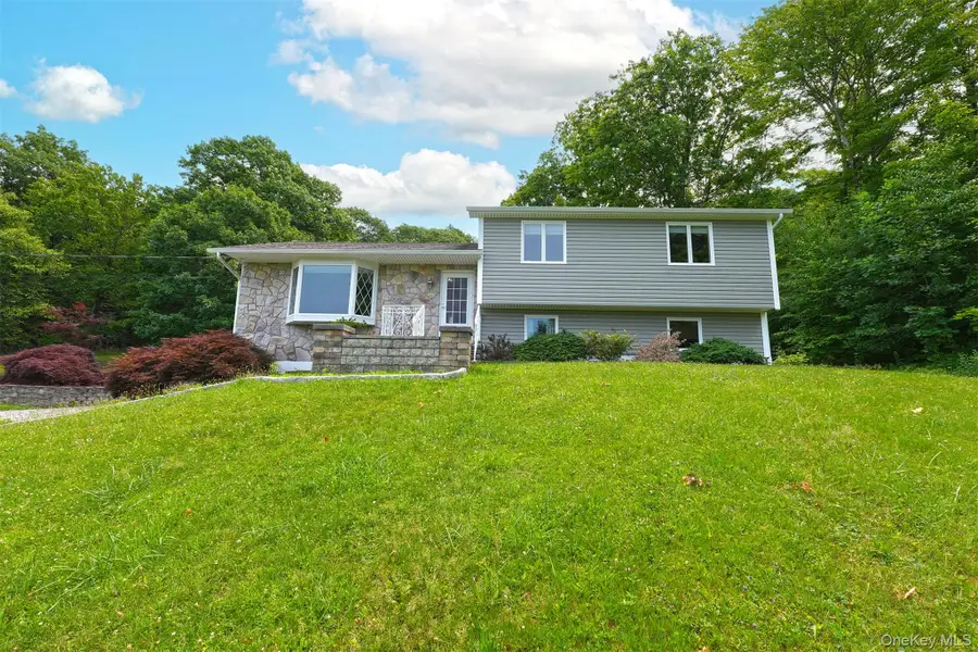 128 Lookout Pass, Stormville, NY 12582 - #2