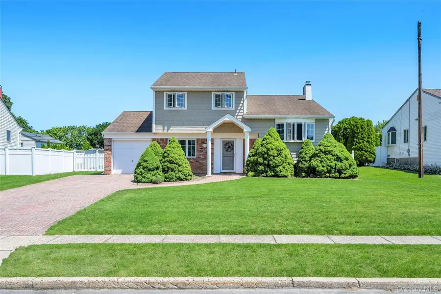 12 Sagebrush Lane, Kings Park, NY 11754 - #3