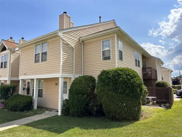 2522 Whispering Hills, Chester, NY 10918