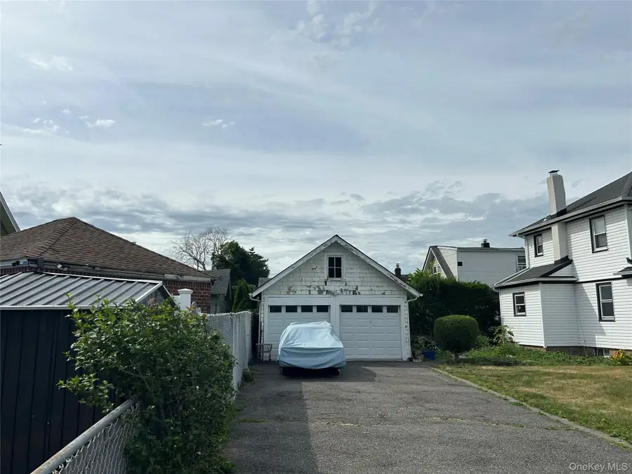 96 California Avenue, Hempstead, NY 11550 - #3