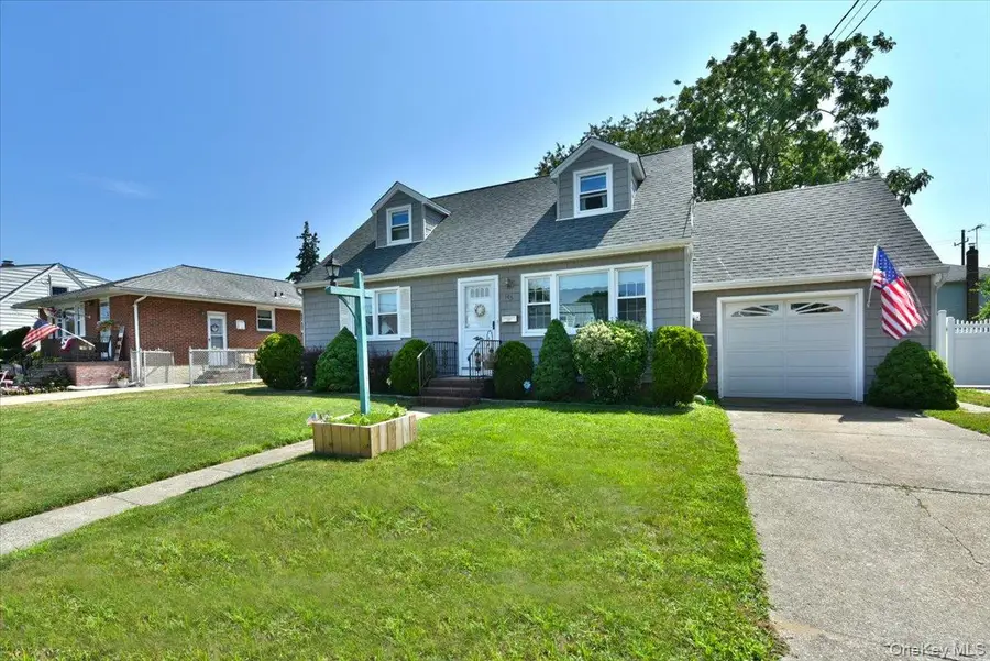 145 Benedict Avenue, Valley Stream, NY 11580 - #3