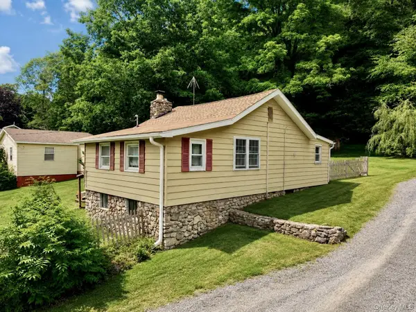 23 Grandview Trail, Monroe, NY 10950