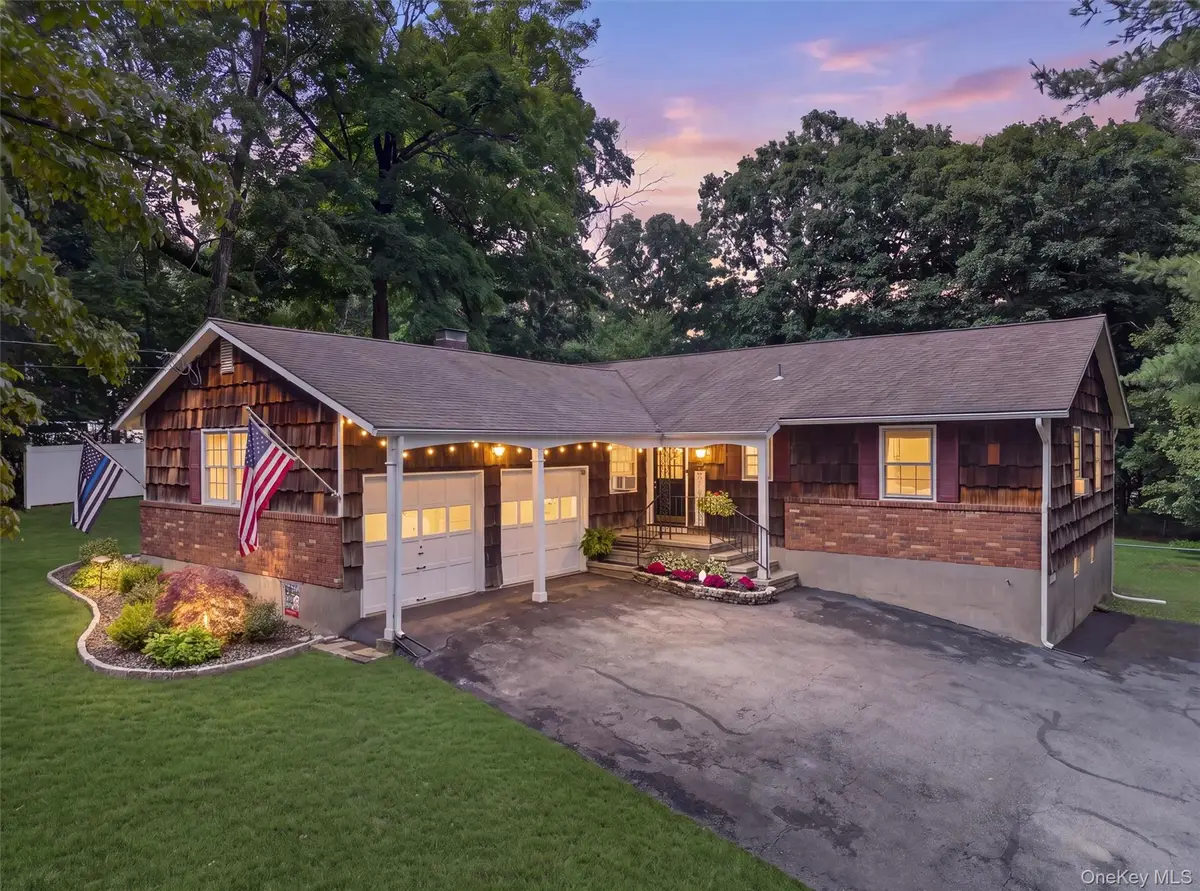 25 Lucky Lane, Washingtonville, NY 10992 - #1