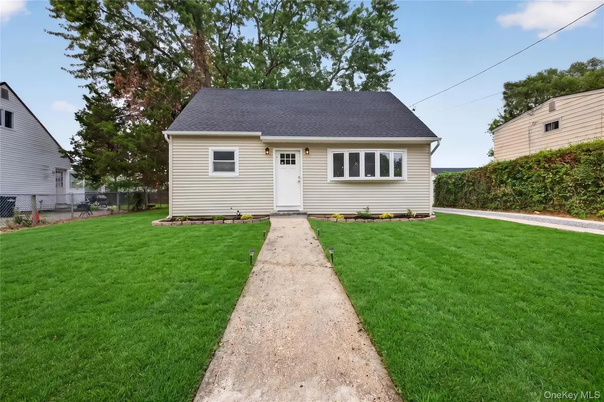 33 Parkway Boulevard, Wyandanch, NY 11798 - #1