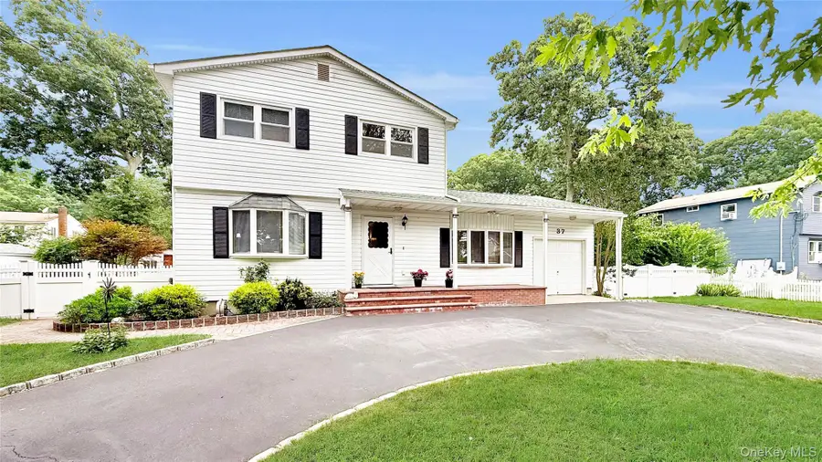 37 Hampton Avenue, Mastic, NY 11950 - #2