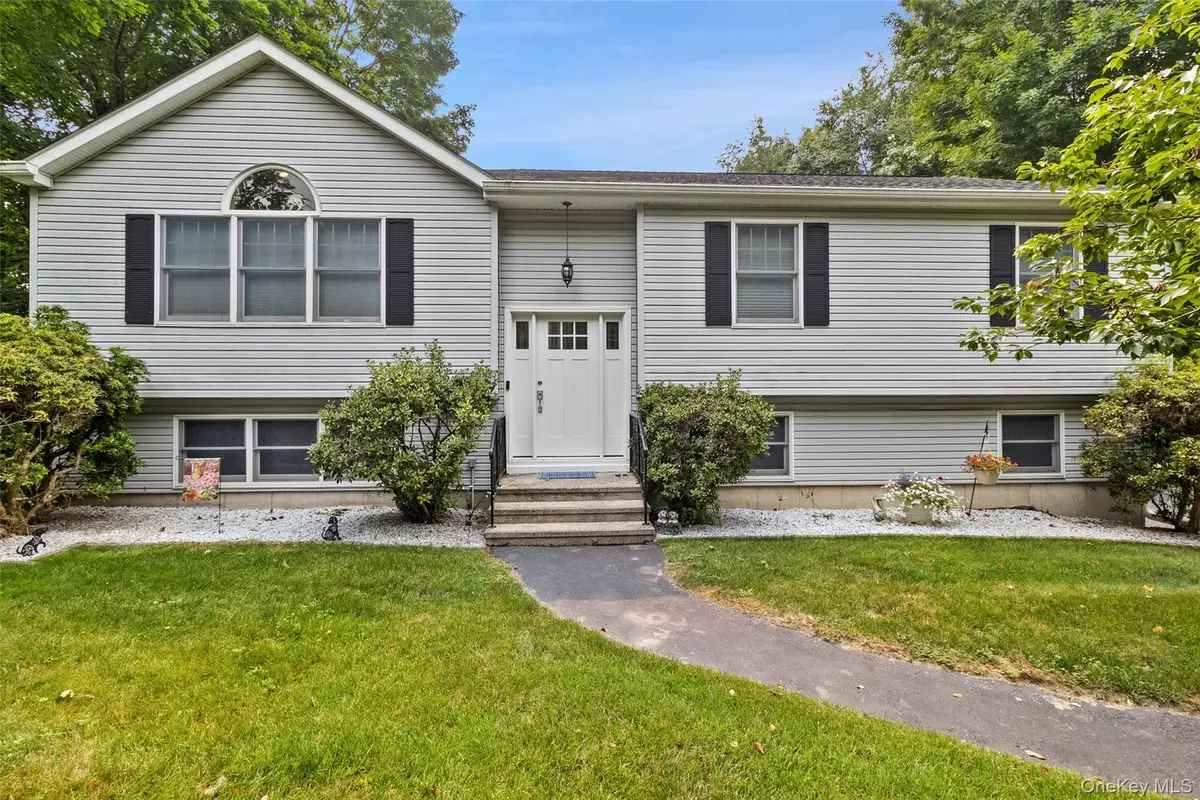 20 Barger Street, Cortlandt Manor, NY 10567 - #1
