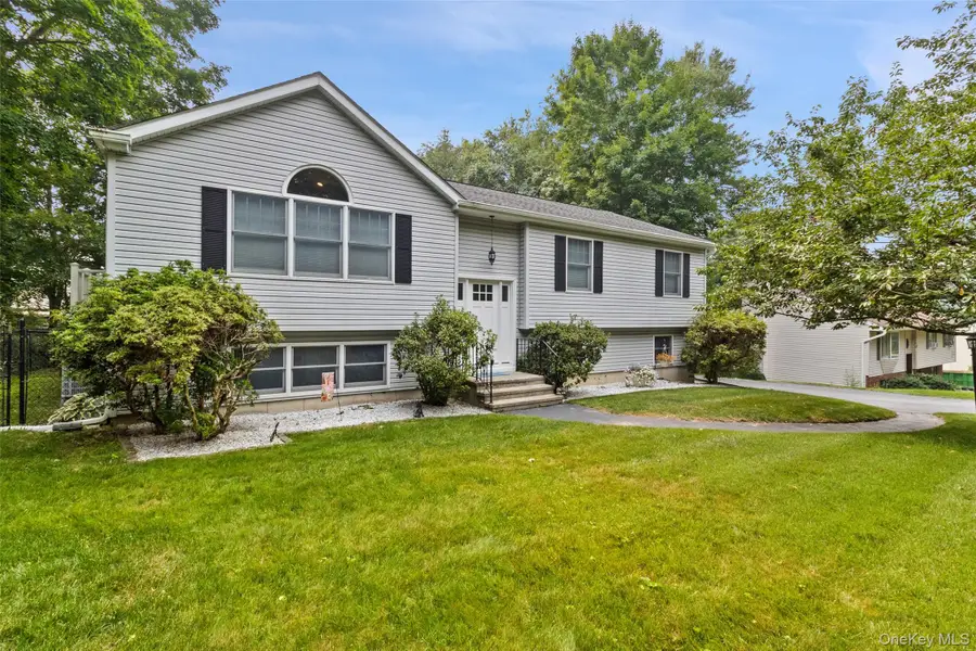 20 Barger Street, Cortlandt Manor, NY 10567 - #2