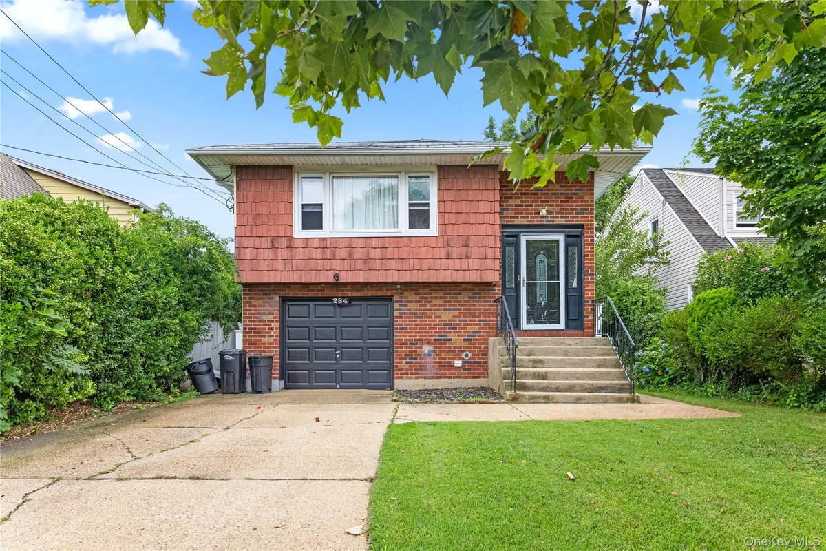 284 Baldwin Road, Hempstead, NY 11550 - #1