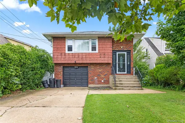 284 Baldwin Road, Hempstead, NY 11550