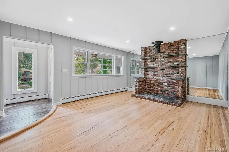 194 Phyllis Drive, Patchogue, NY 11772 - #2