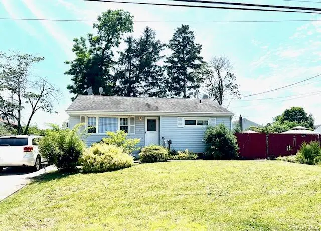 32 Cypress Street, Central Islip, NY 11722 - #1