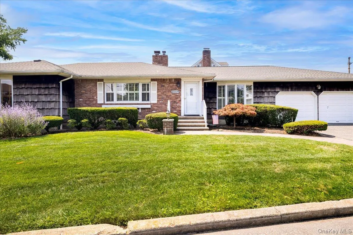 131 Oceanview Road, East Rockaway, NY 11518 - #1