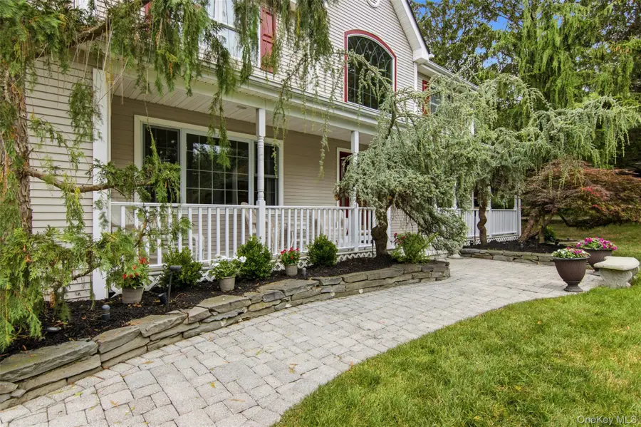 151 Gnarled Hollow Road, East Setauket, NY 11733 - #3