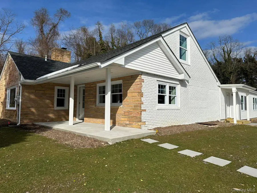 125 W Main Street, Kings Park, NY 11754 - #3