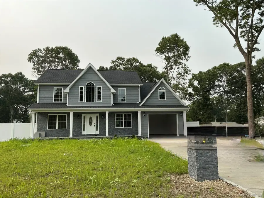37 Pentmoor Drive, Mastic, NY 11950 - #3