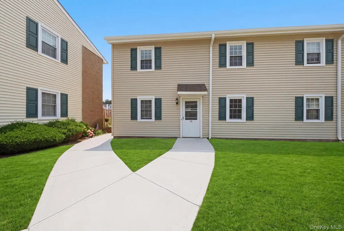 215 E Main Street #10, East Islip, NY 11730 - #1