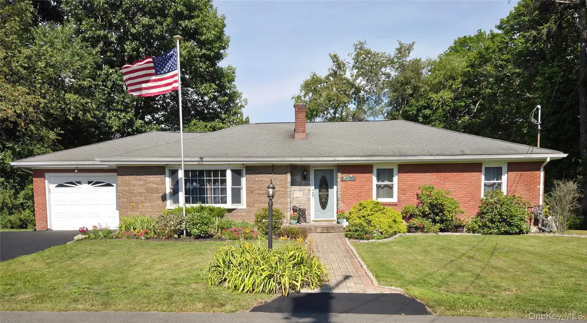 3 Park Hill Drive, New Windsor, NY 12553 - #1