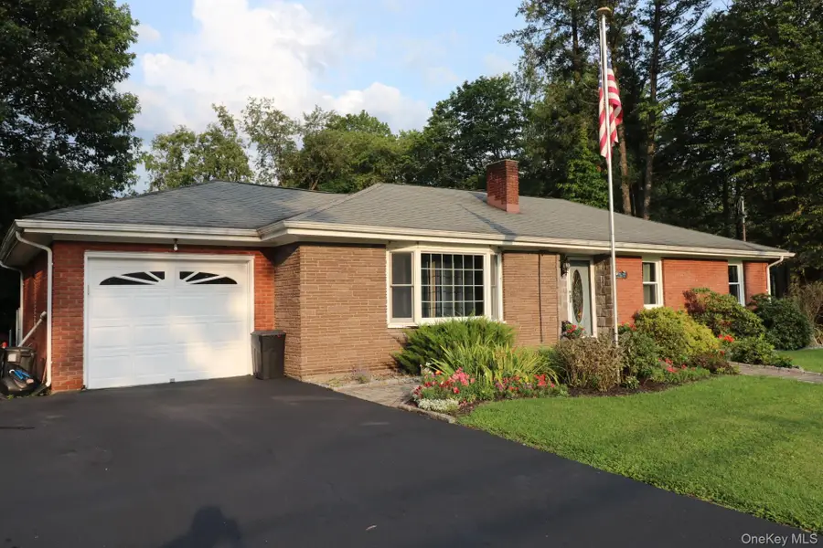 3 Park Hill Drive, New Windsor, NY 12553 - #2