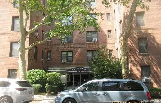 611 W 239th Street #6B, Bronx, NY 10463