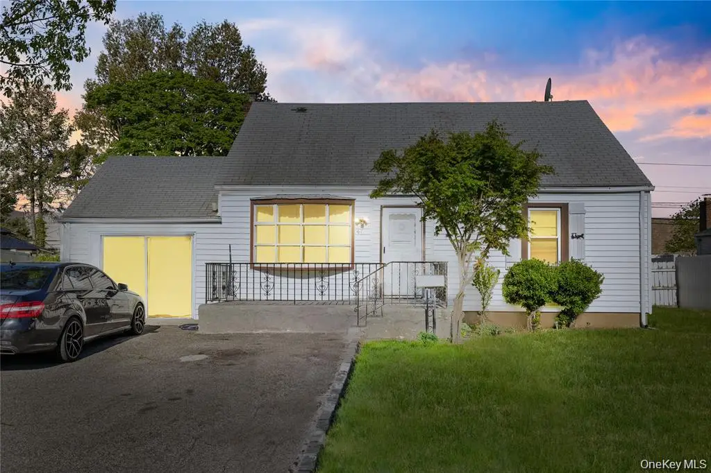 47 Cardinal Road, Levittown, NY 11756 - #1